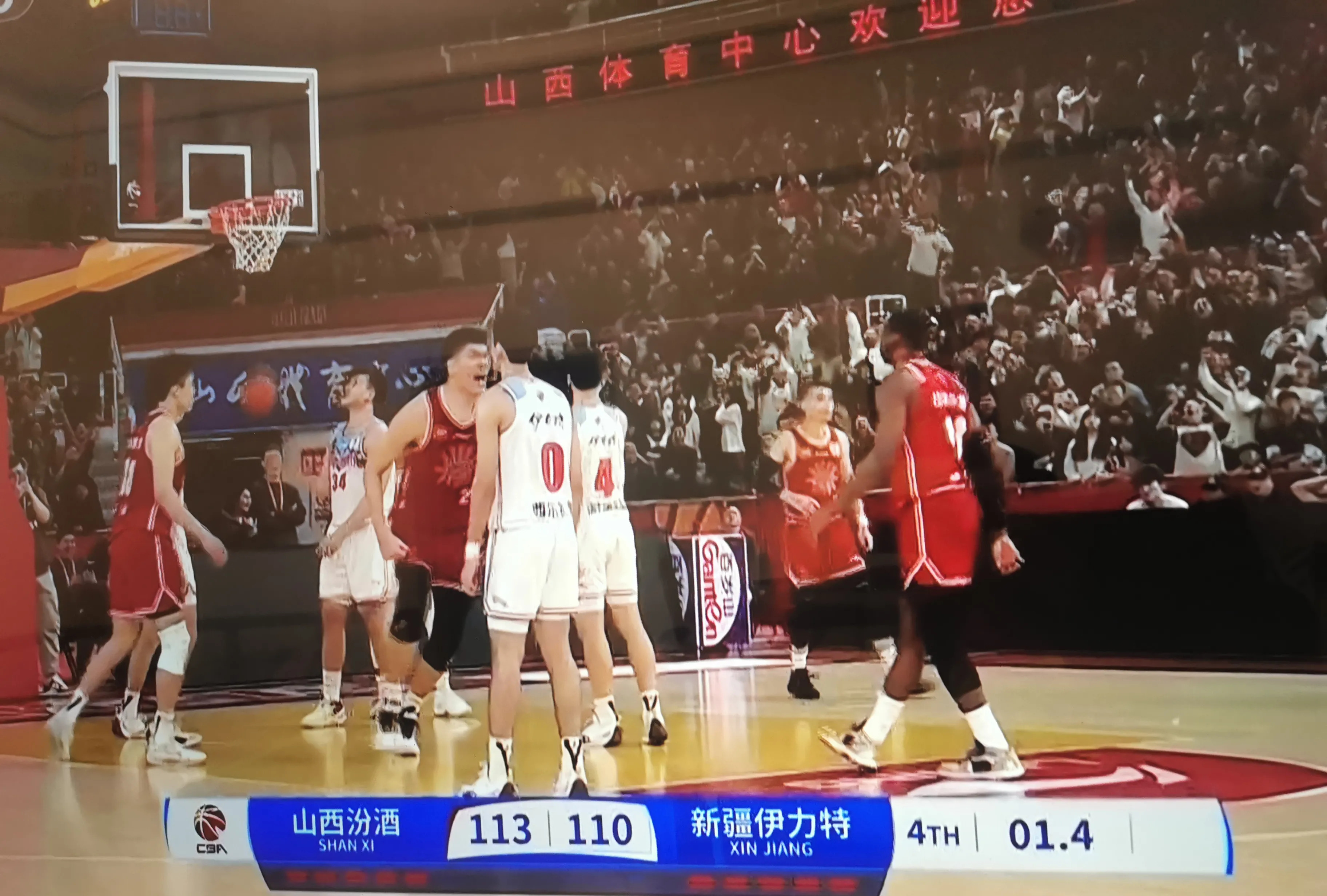 山西队客场比赛全队表现火爆