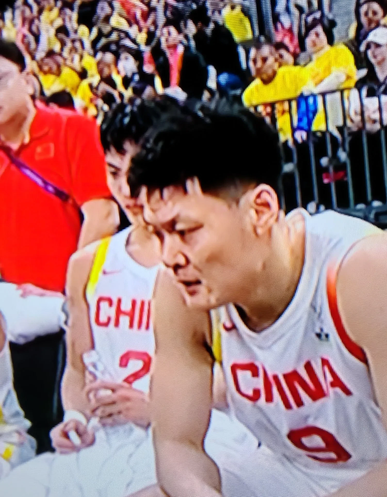 开云体育网页版-深圳男篮惊险击败对手，惊险赢球(深圳男篮惊险击败对手,惊险赢球视频)